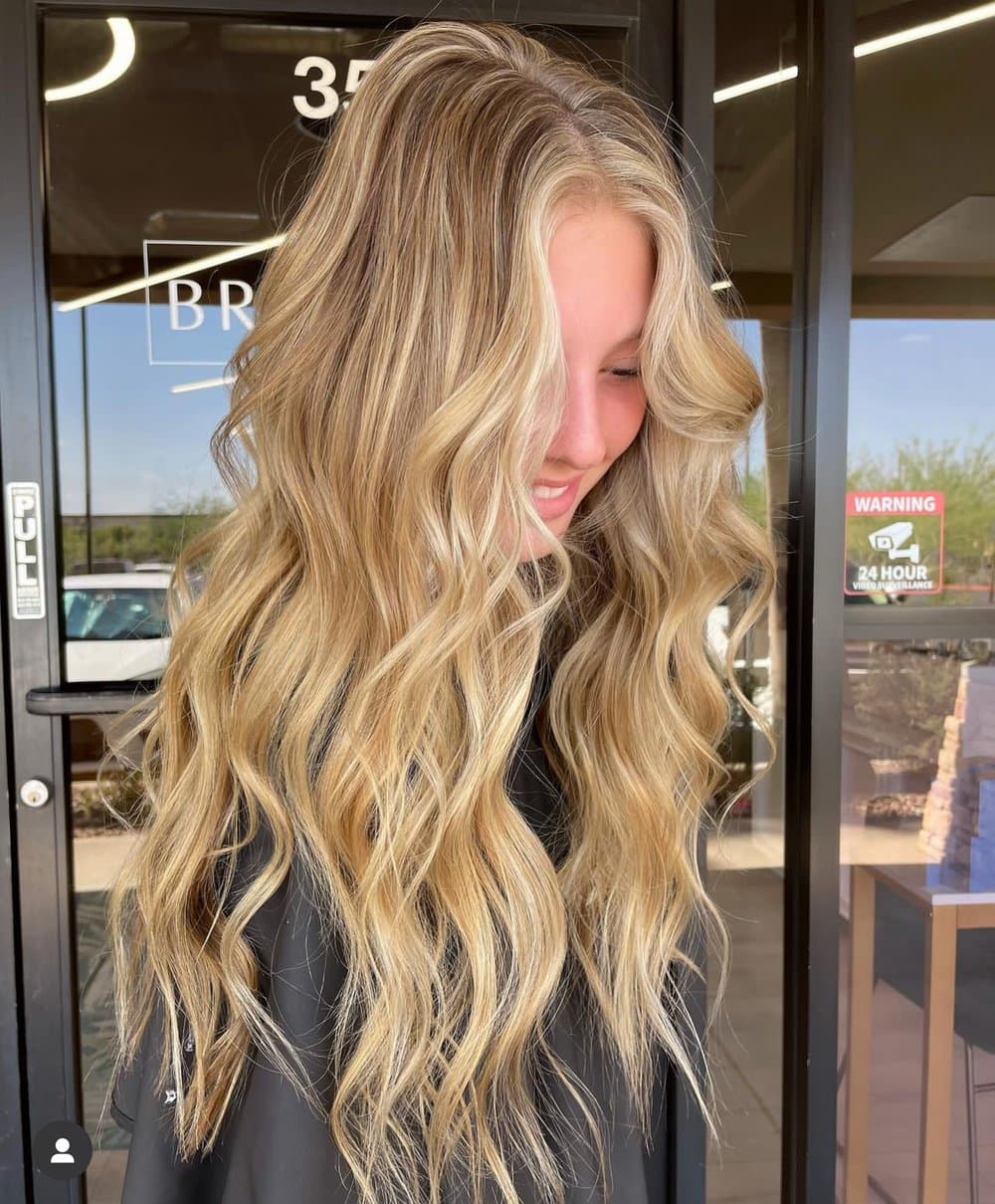 Bronde Blvd Salon Hair Highlights in Chandler AZ